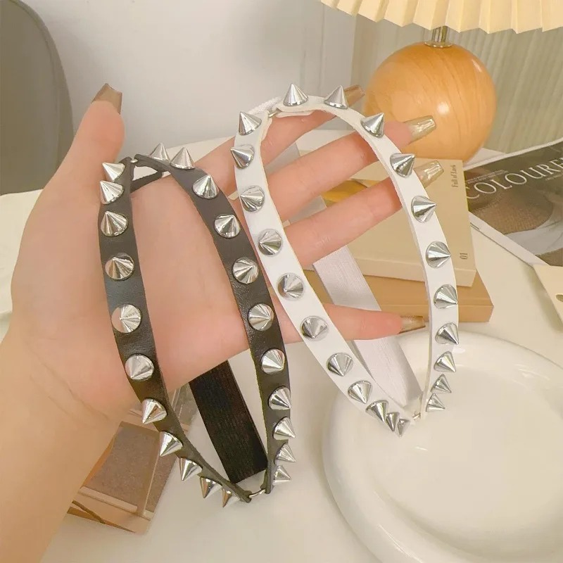 Double Row Cone Spike Leg Gart - Body Jewelry In Bulk review and price